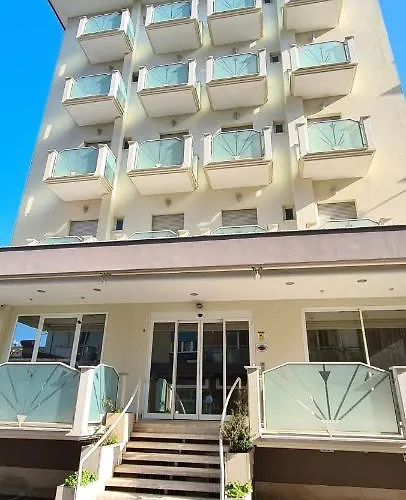 雷达酒店 里米尼