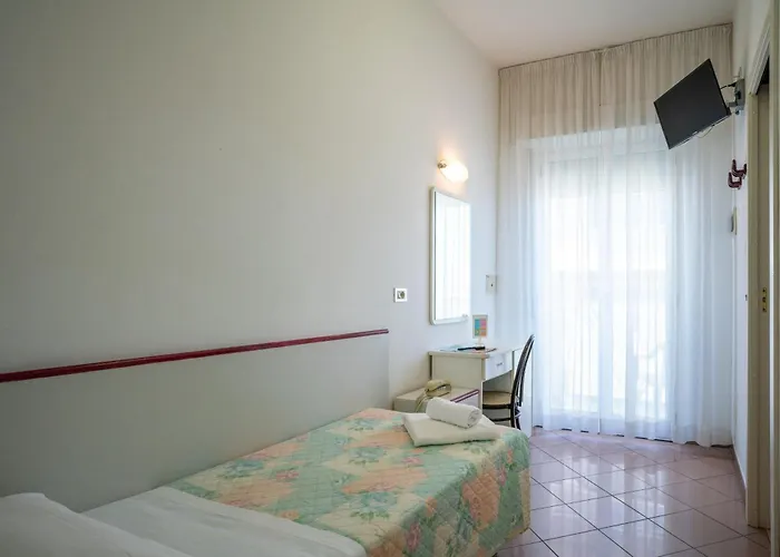 雷达酒店 里米尼