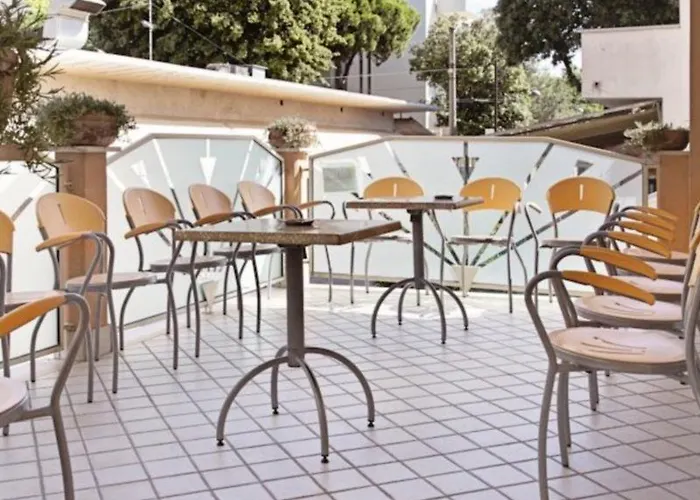 Radar Hotel 3*