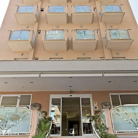 فندق Radar